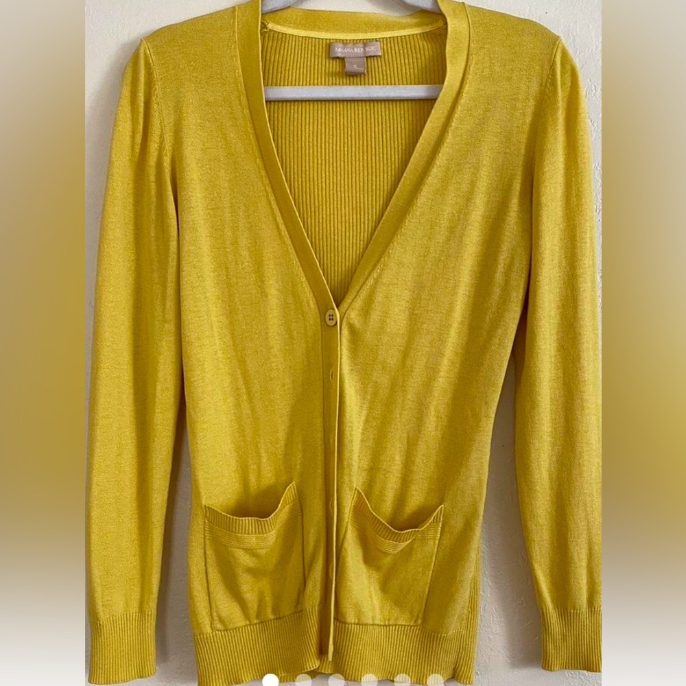 BANANA REPUBLIC| Yellow Button-up Cardigan with Pockets| Size Smalll